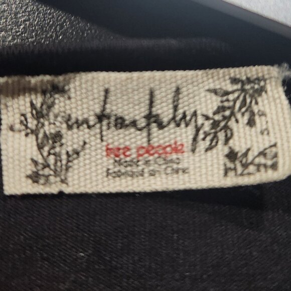 Free People Intimately Deep V-Neck Long Sleeve Thong Bodysuit S/M- BLACK - Picture 2 of 5